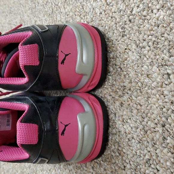 Puma shoes - Picture 4 of 13